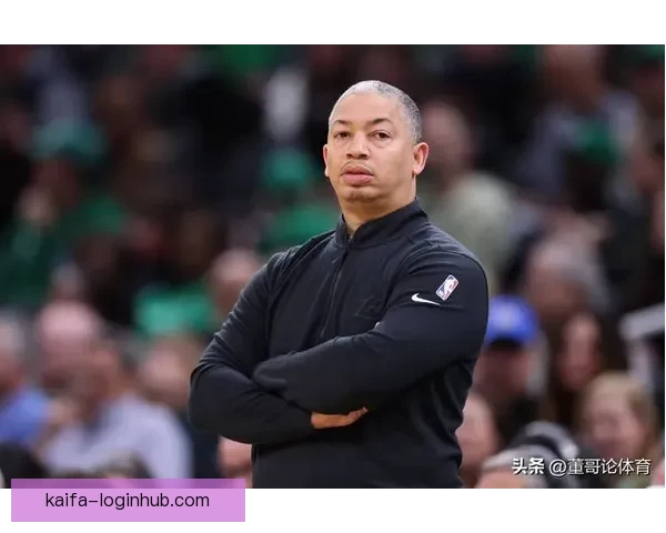 泰伦-卢承诺继续执教快船 将全力保障邓恩合同权益 泰伦-卢承诺继续执教快船 将全力保障邓恩合同权益
